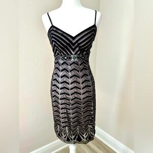 Y2K SUE WONG EMBELLISHED SLEEVELESS V-NECK BLACK /PLATINUM sz 4